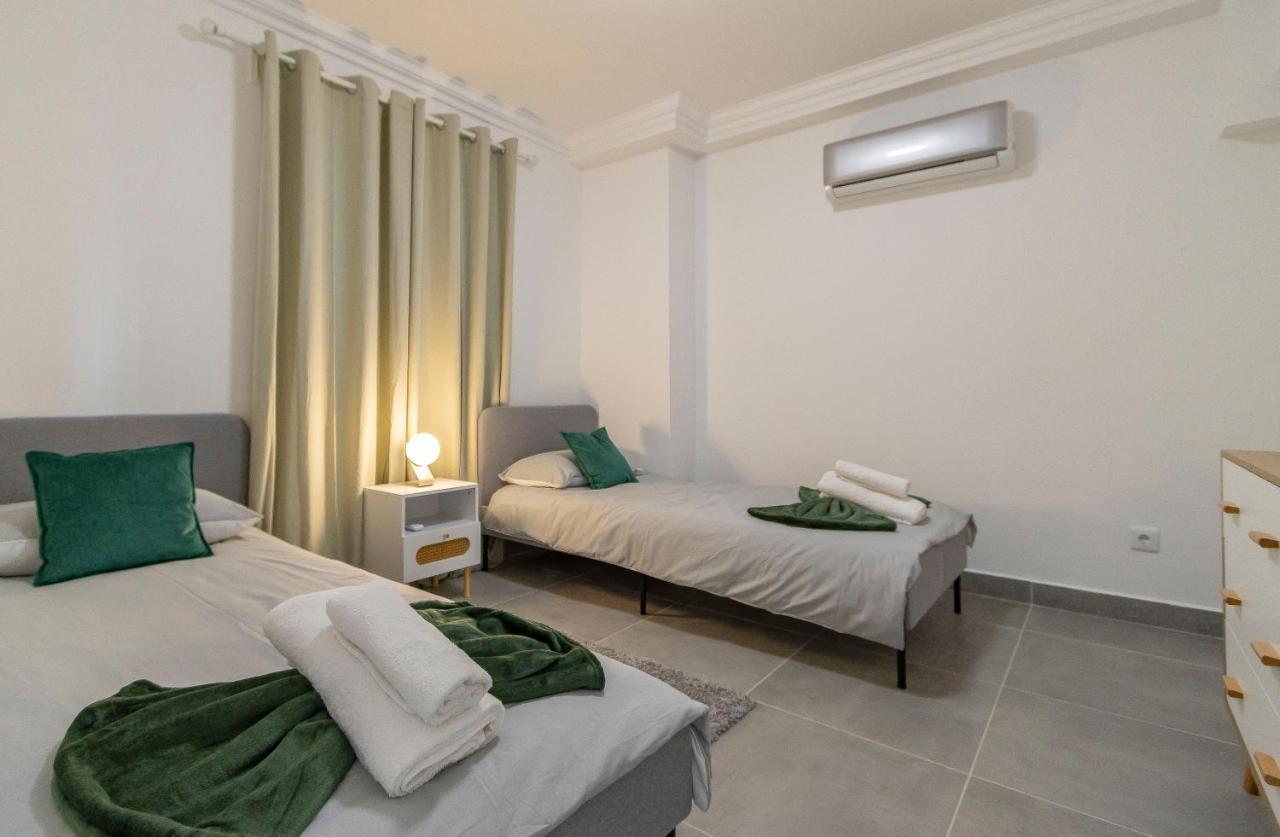 3 Minutes To The Beach, 2 Bedroom Amazing Apt With Balcony, Bbq Grill And Pool Sagres Kültér fotó