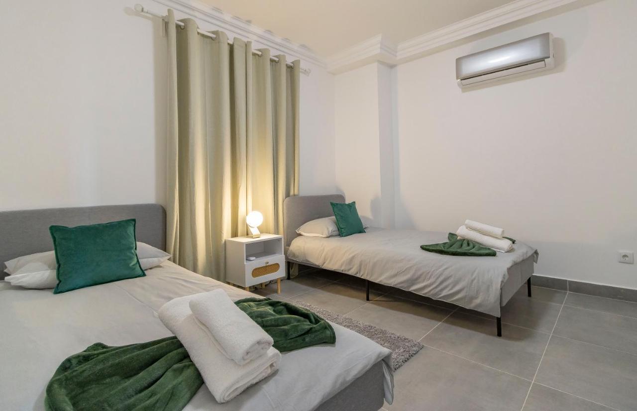 3 Minutes To The Beach, 2 Bedroom Amazing Apt With Balcony, Bbq Grill And Pool Sagres Kültér fotó