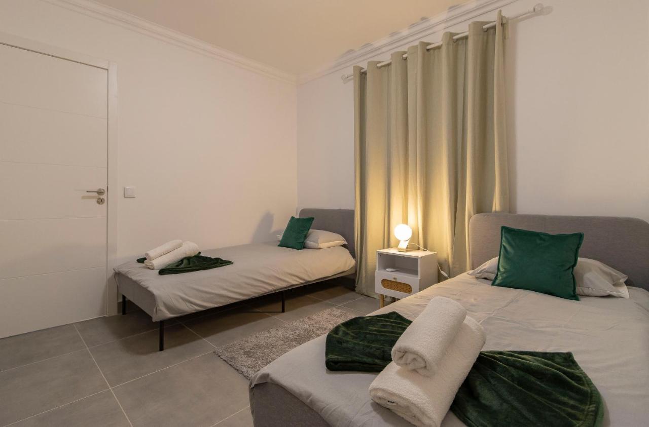 3 Minutes To The Beach, 2 Bedroom Amazing Apt With Balcony, Bbq Grill And Pool Sagres Kültér fotó
