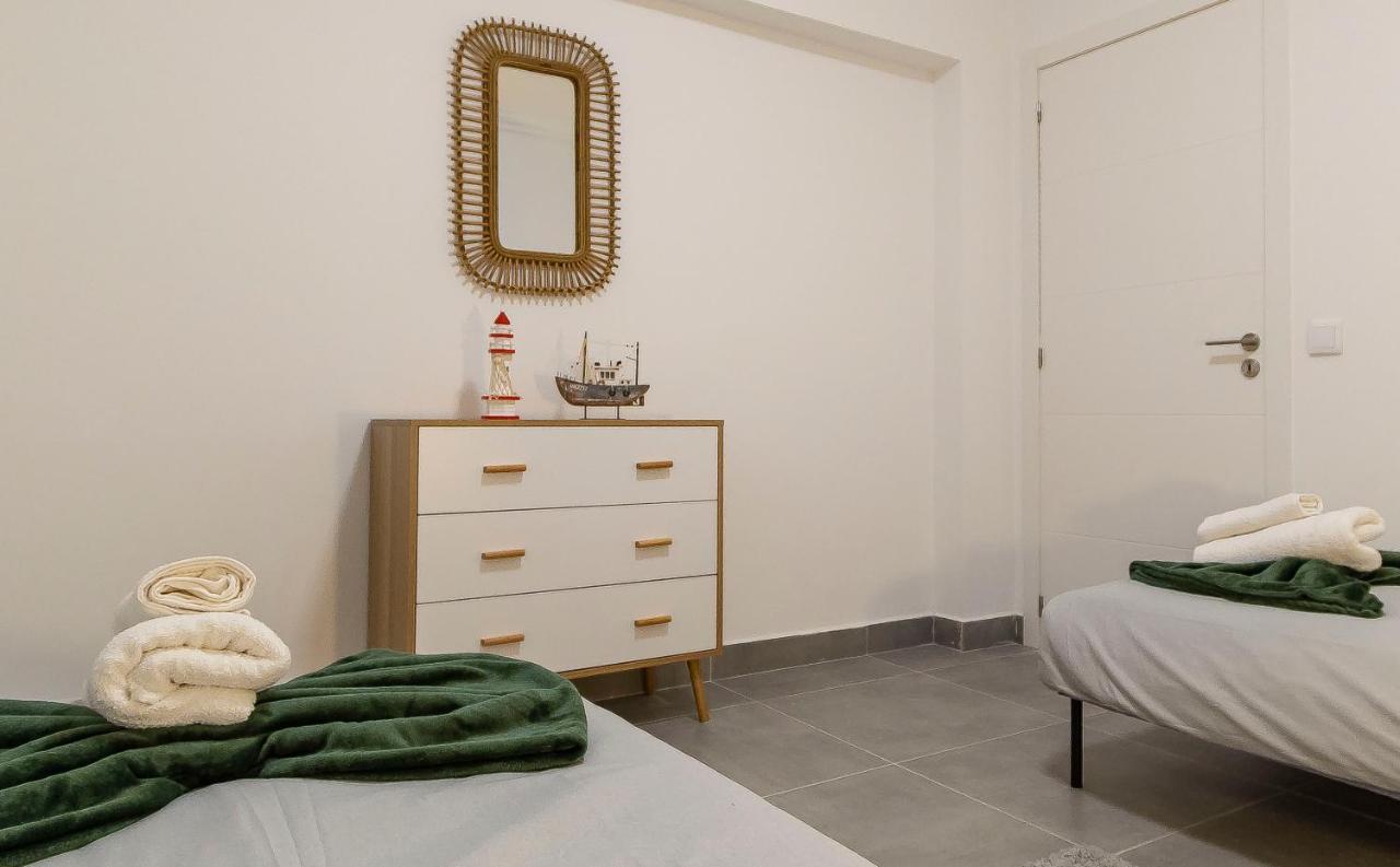 3 Minutes To The Beach, 2 Bedroom Amazing Apt With Balcony, Bbq Grill And Pool Sagres Kültér fotó